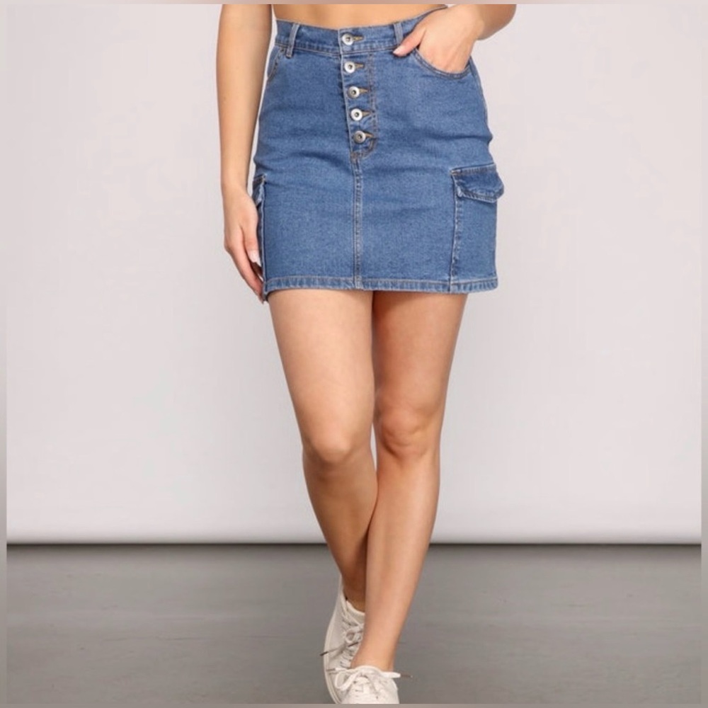 Love tree Denim Button-Up Mini Skirt size L